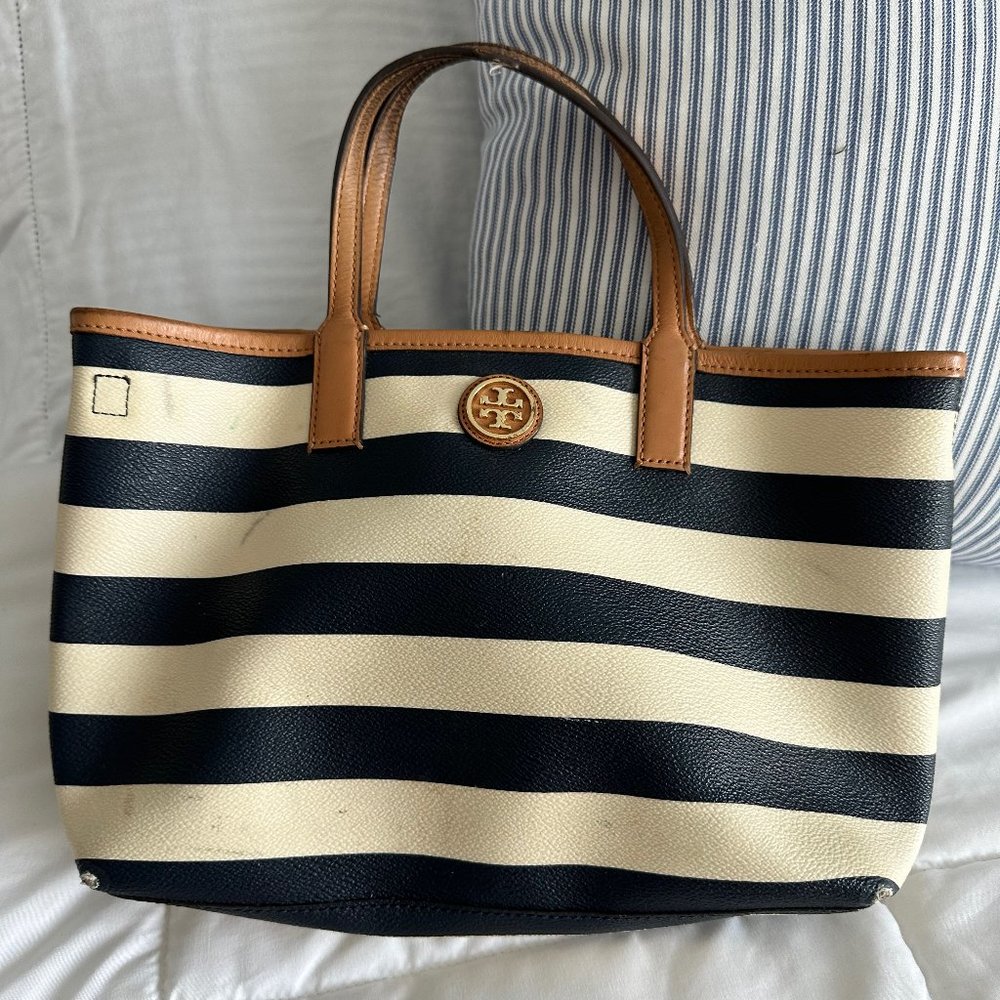 Tory Burch Kerrington Small Tote